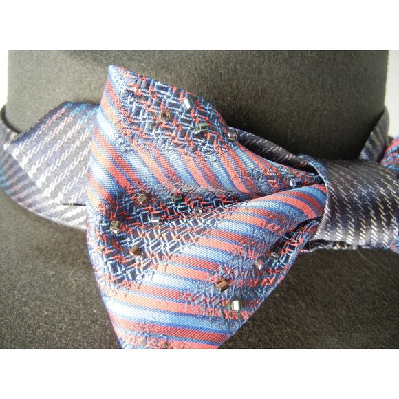 .Boho Fedora woman's fancy big bow hat, Black fedora with blue and red beaded ha - Picture 2 of 5